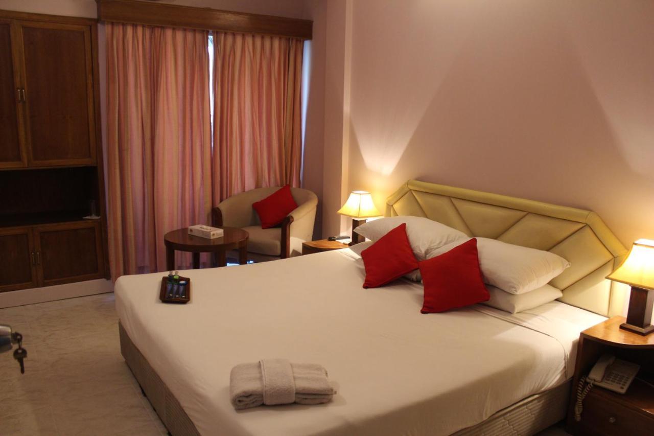Hotel Sea Crown Cox's Bazar Dış mekan fotoğraf