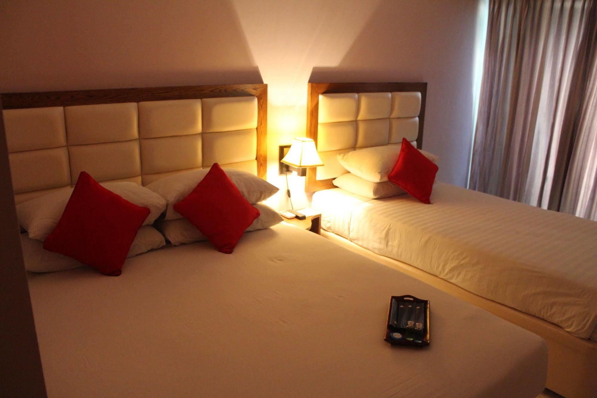 Hotel Sea Crown Cox's Bazar Dış mekan fotoğraf